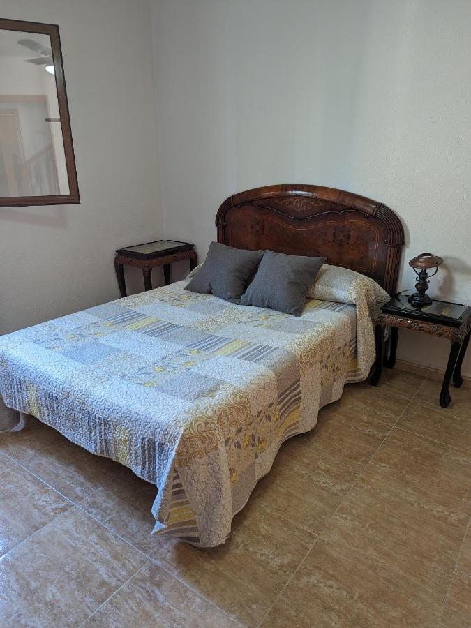 Vivienda Compartida Con Ambiente Familiar Apartment Sesena Exterior photo