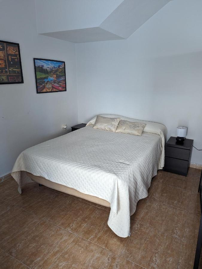 Vivienda Compartida Con Ambiente Familiar Apartment Sesena Exterior photo